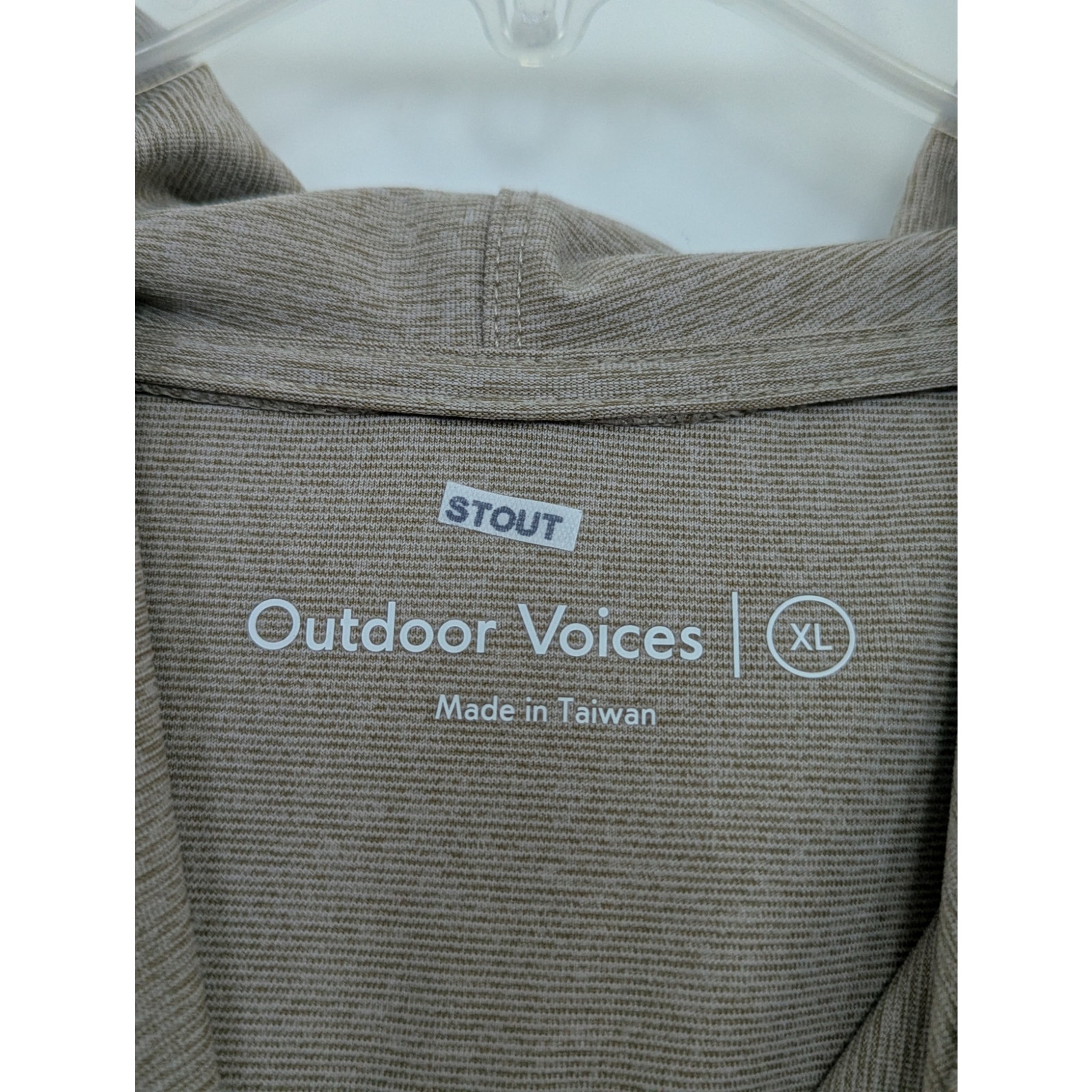 Outdoor Voices Mens Xl Tan Heathered Pullover Hoodie Sweatshirt — image 4 of 8